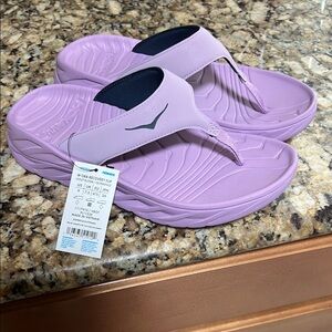 Hoka Ora Recovery Flip Flop - Size 9 - Violet Bloom